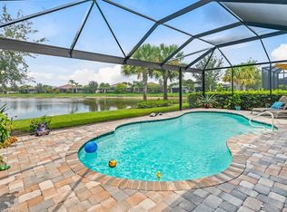 7634 Arrowhead Way, Naples, FL 34114