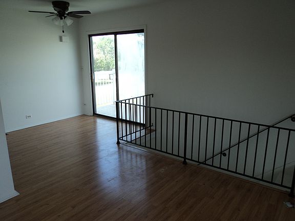 5th image of 42 Waterford Dr