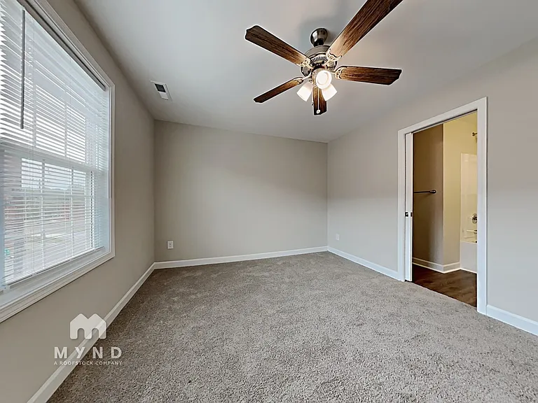336 Corban Ave SW — Photo 9