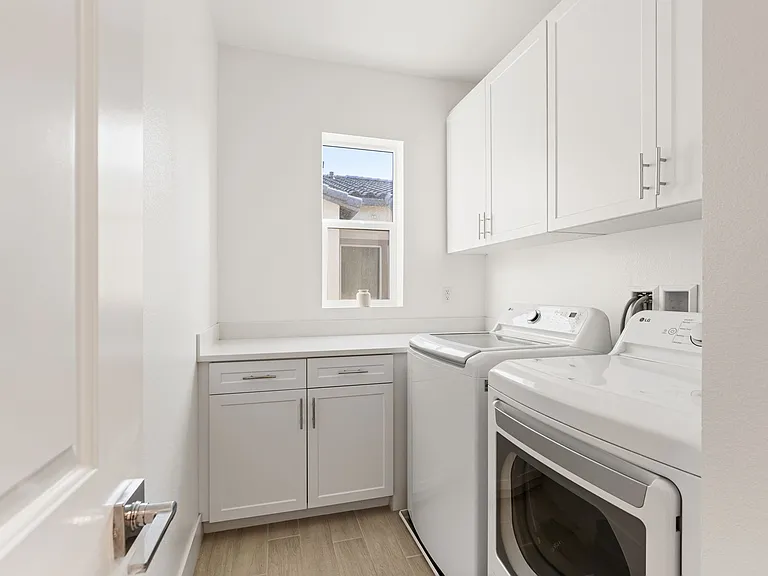 43092 Armonia Ct — Photo 32