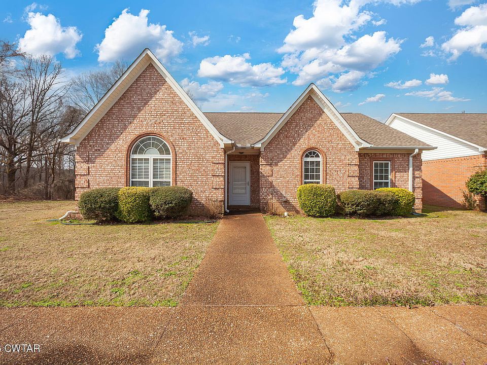 1st image of 111 Henderson Rd