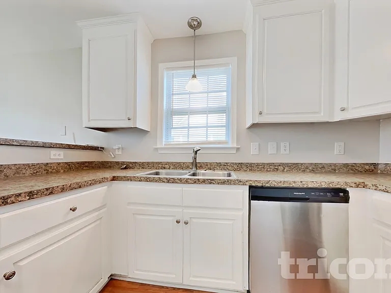 51 Bear Oak Dr — Photo 5