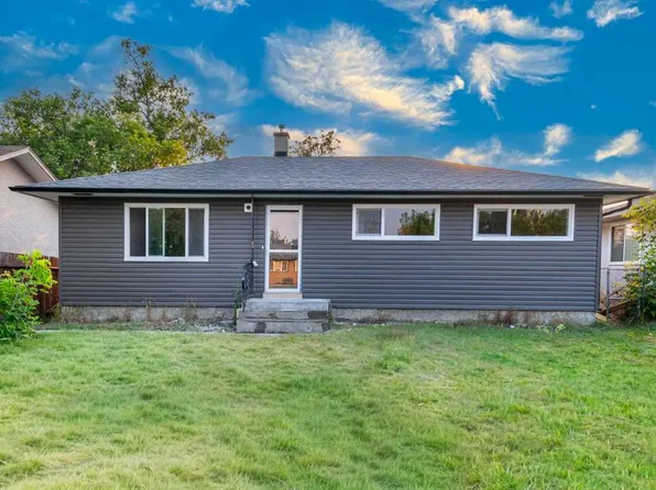 2231 S 40th St SE, Calgary, AB T2B 1B8