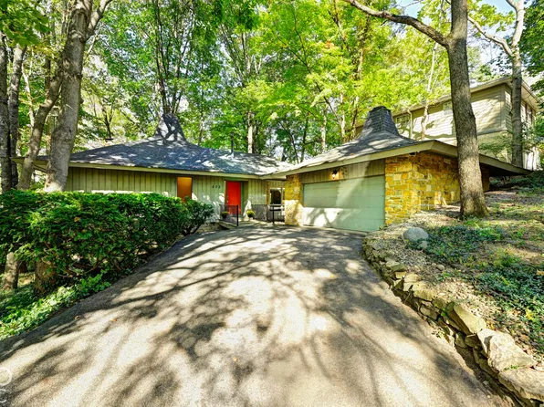 252 W Beverly Dr, Indianapolis, IN 46208