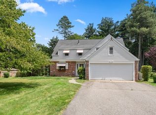 1363 Plumtree Rd, Springfield, MA 01119