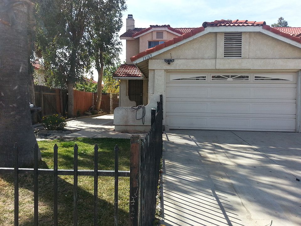 1st image of 13169 Oak Dell St