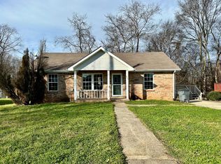 436 Sideline Dr, Oak Grove, KY 42262