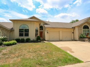 9813 Hunters Rdg, Cincinnati, OH 45249