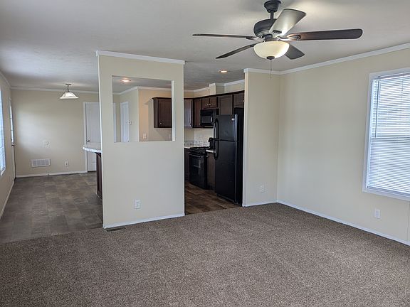 5th image of 130 Nixon Dr #130