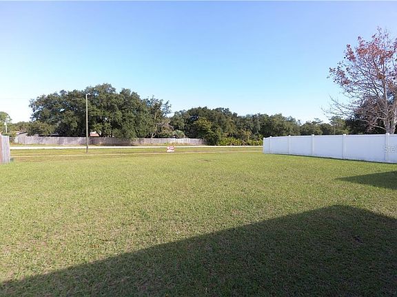 2nd image of 750 Maderia Ct