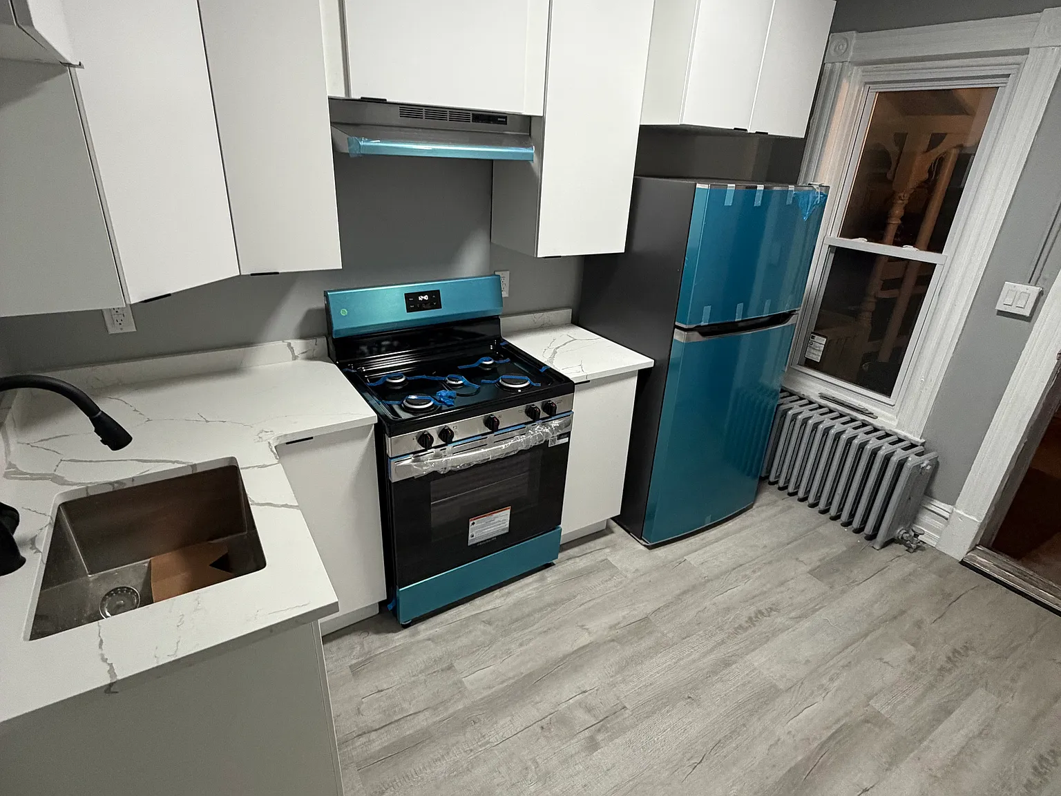 3 bed, $1,450 — Photo 1