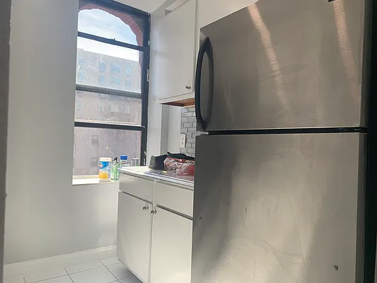 Rented by Spot Real Estate | media 4