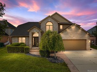 52129 Monaco Dr, Macomb, MI 48042