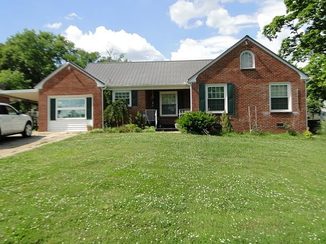 1st image of 315 Meadow Dr