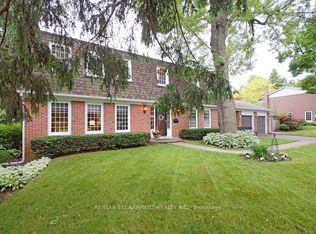 2374 Bennington Gate, Oakville, ON L6J 5N6