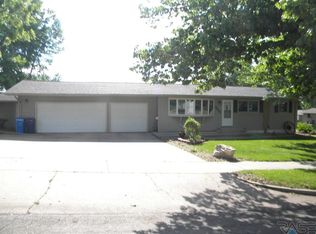 3912 S Downing Ave, Sioux Falls, SD 57106