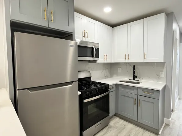 85 Zabriskie Street image 1 of 8