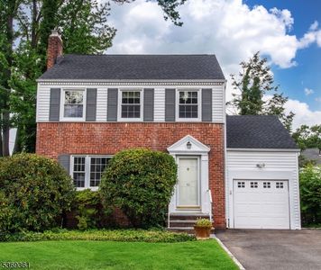 51 Stanley Ave, Nutley, NJ, 07110