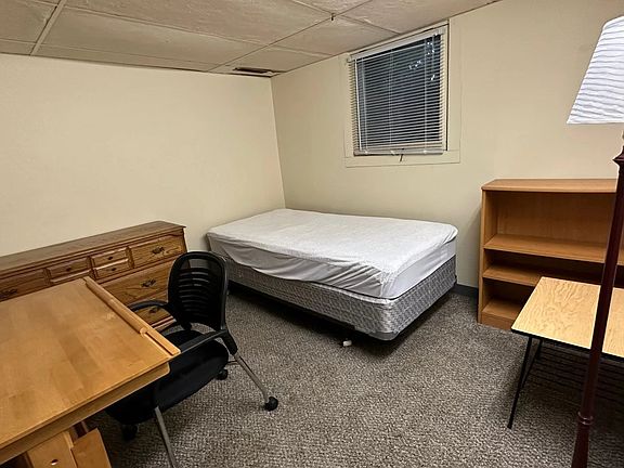 3rd image of 409 S Swain Ave #10