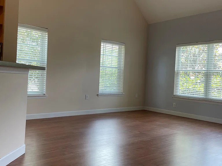 12824 Madison Pointe Cir #201 — Photo 17
