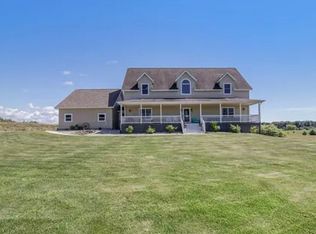 1415 W 1st St, Scottville, MI 49454
