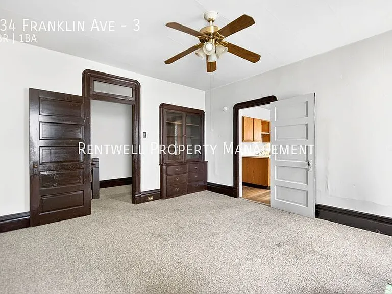 734 Franklin Ave #3 — Photo 17