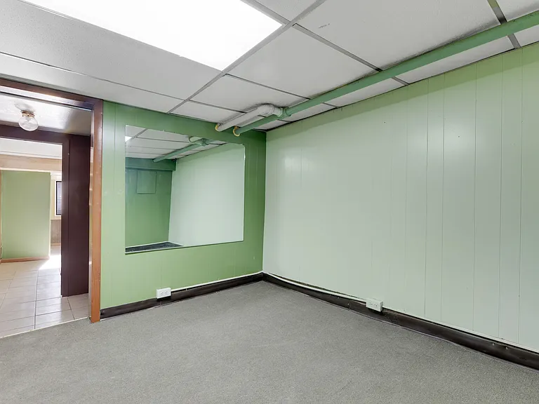 1409 Orren St NE — Photo 24