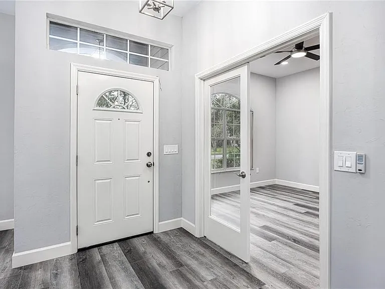 2103 SW 75th Ter — Photo 9