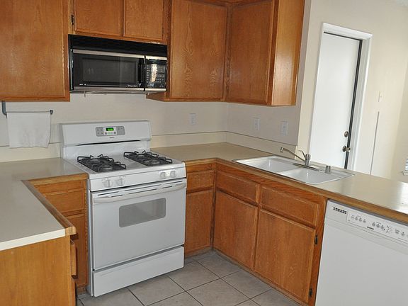 5th image of 5183 Sundance Dr