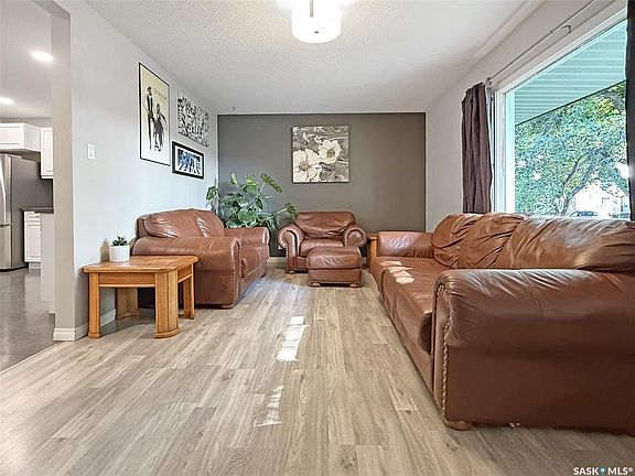 4th image of 347 3rd AVENUE SE