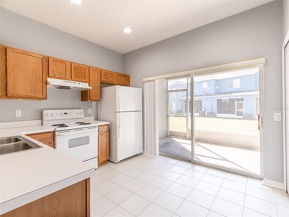 5th image of 12935 Kings Crossing Dr #12935