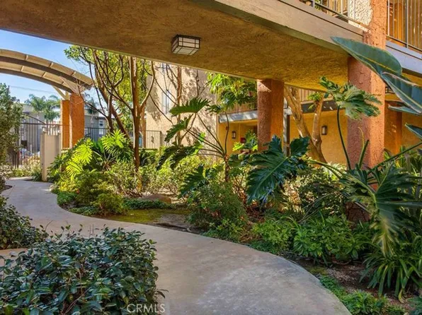 15425 Sherman Way APT 101, Los Angeles, CA 91406