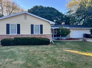 1308 Empire Ct, Freeport, IL 61032