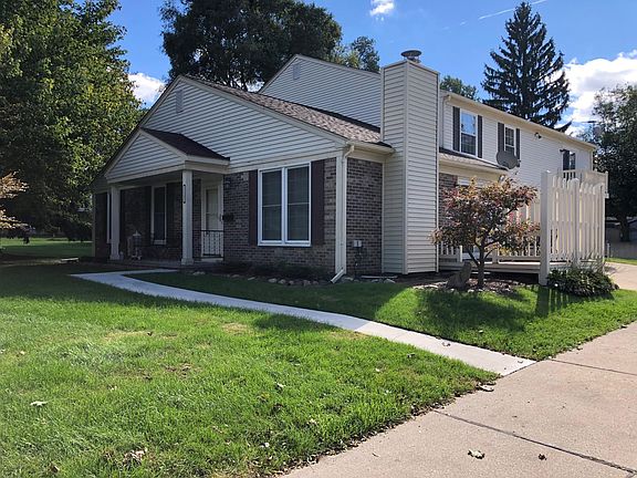 3rd image of 2120 Hidden Meadows Dr Unit D