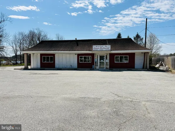 15 E Black Horse Pike, Williamstown, NJ 08094