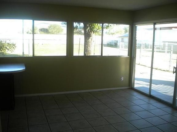 5th image of 15235 N 40th Ln