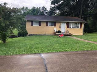 116 Maple Dr, Williamstown, WV