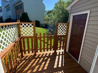 3 Pheasant Ln, Lititz, PA 17543