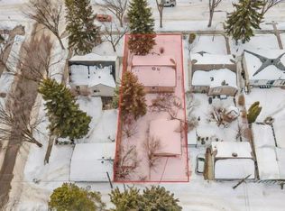 9306 64th Ave NW, Edmonton, AB T6E 0H8