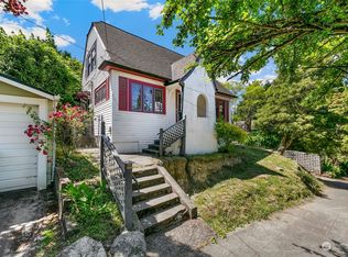 2915 E Pine St, Seattle, WA 98122