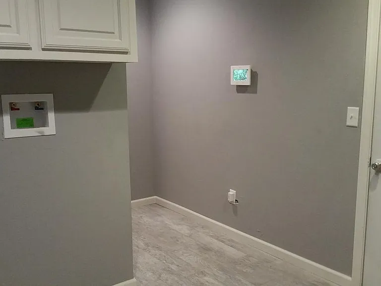 5929 Crestview Dr — Photo 3