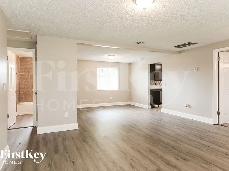2241 George Wythe Rd — Photo 3
