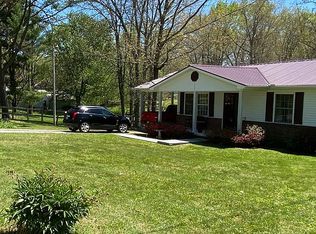 130 Oak Hill Dr, Jamestown, TN 38556