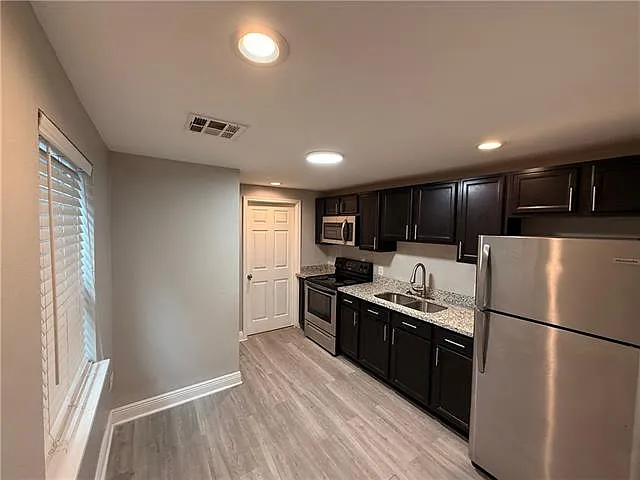 2919 Dryades St — Photo 9