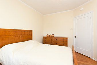 Bedroom 1 :: 1068 Evelyn Avenue