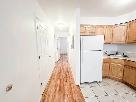 Rented by Ulas Real Estates Inc | media 5