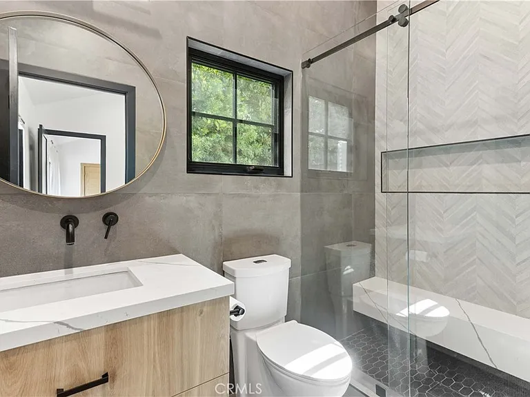 4627 Ethel Ave — Photo 14