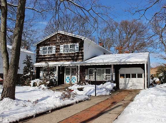 2nd image of 81 Cedar St