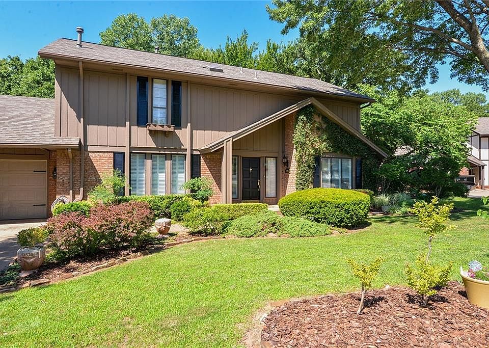 1st image of 2204 Lytal Ln