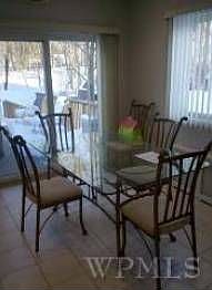4th image of 42 Pleasant Ave